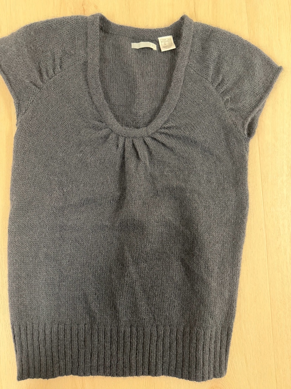 La Redoute Gray Scoop Neck Short Sleeve Mohair Wool Blend Sweater Vest